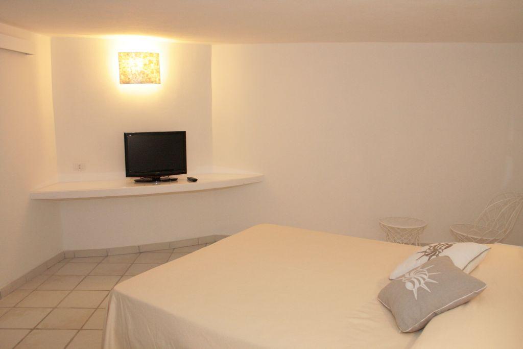 Hotel Mare Pineta Santa Margherita di Pula Kültér fotó